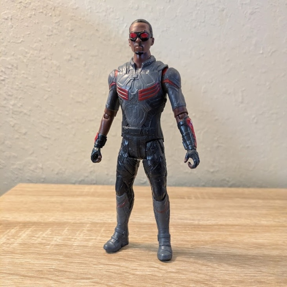 Marvel Falcon Sam Wilson Action Figure Avengers Infinity War Hasbro E1417 6 Inch - Picture 1 of 8